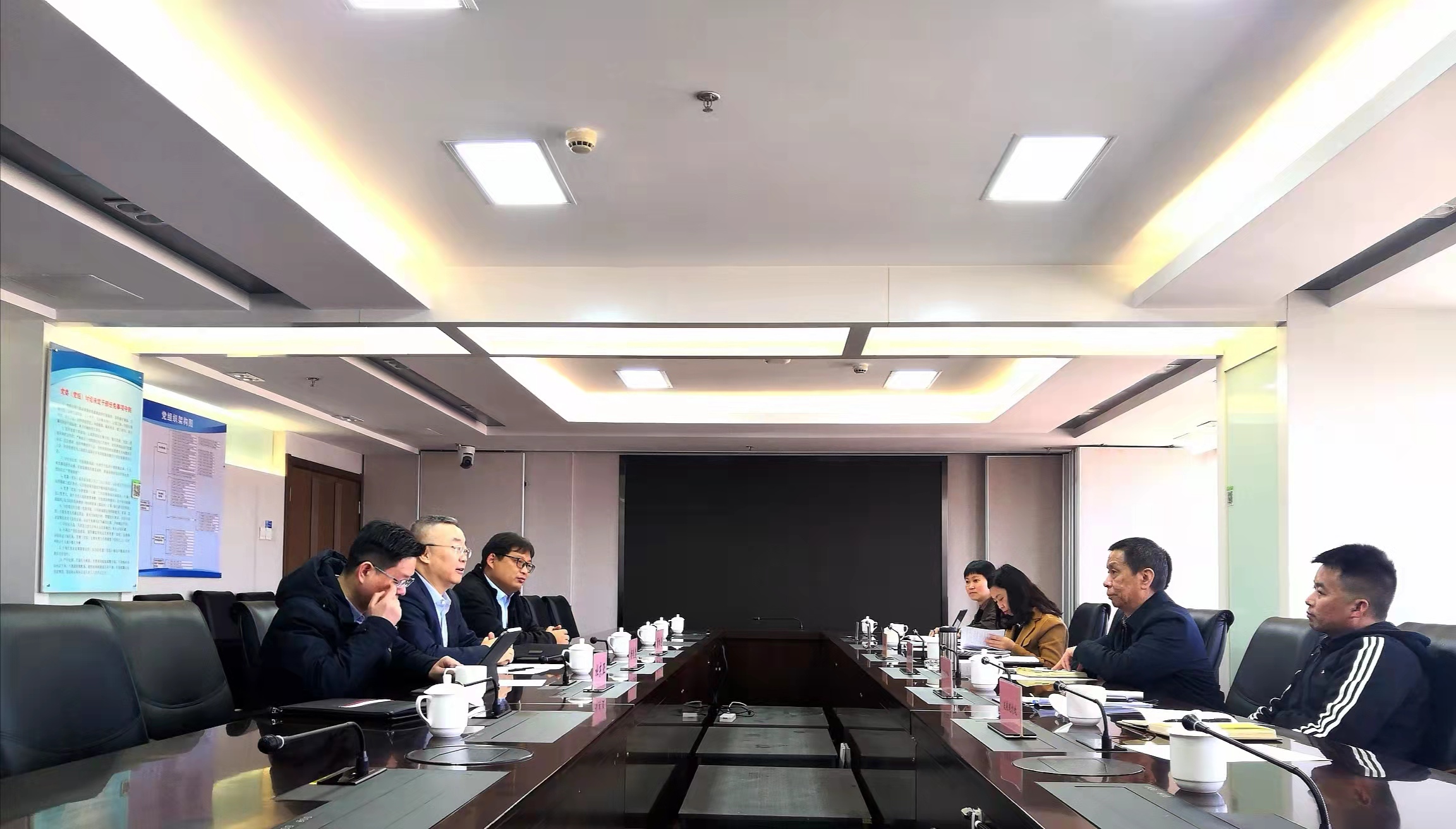 68b32e0fe86b40dfbdcc8db090b6a7bb.jpg 68b32e0fe86b40dfbdcc8db090b6a7bb.jpg