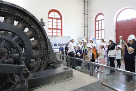 1d3063752ef448418ebff03b0999e65f.jpg 1d3063752ef448418ebff03b0999e65f.jpg